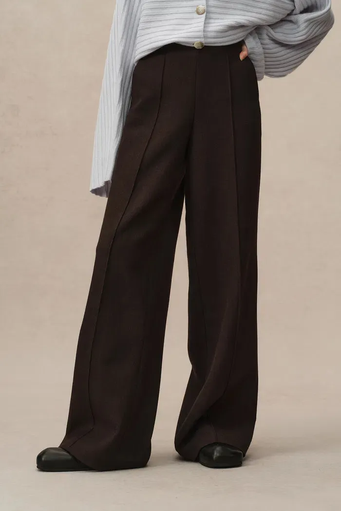 Svichka Twill Straight Leg Pants in Merino Wool Twill sold by Fabrique product image thumbnail 4