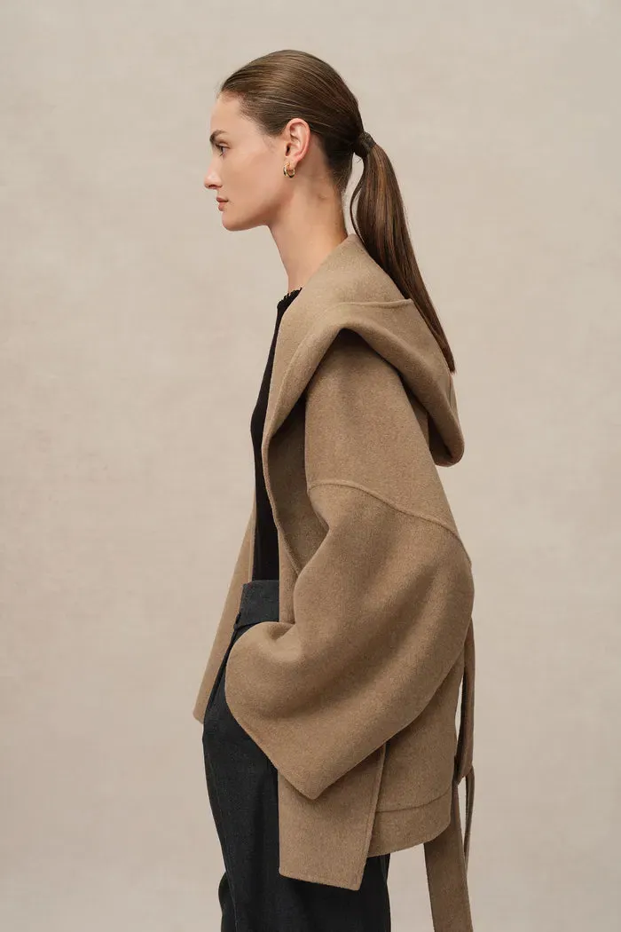 Lanza Handcrafted Hooded Double-Faced Coat in Merino-Cashmere Blend sold by Fabrique product image thumbnail 5