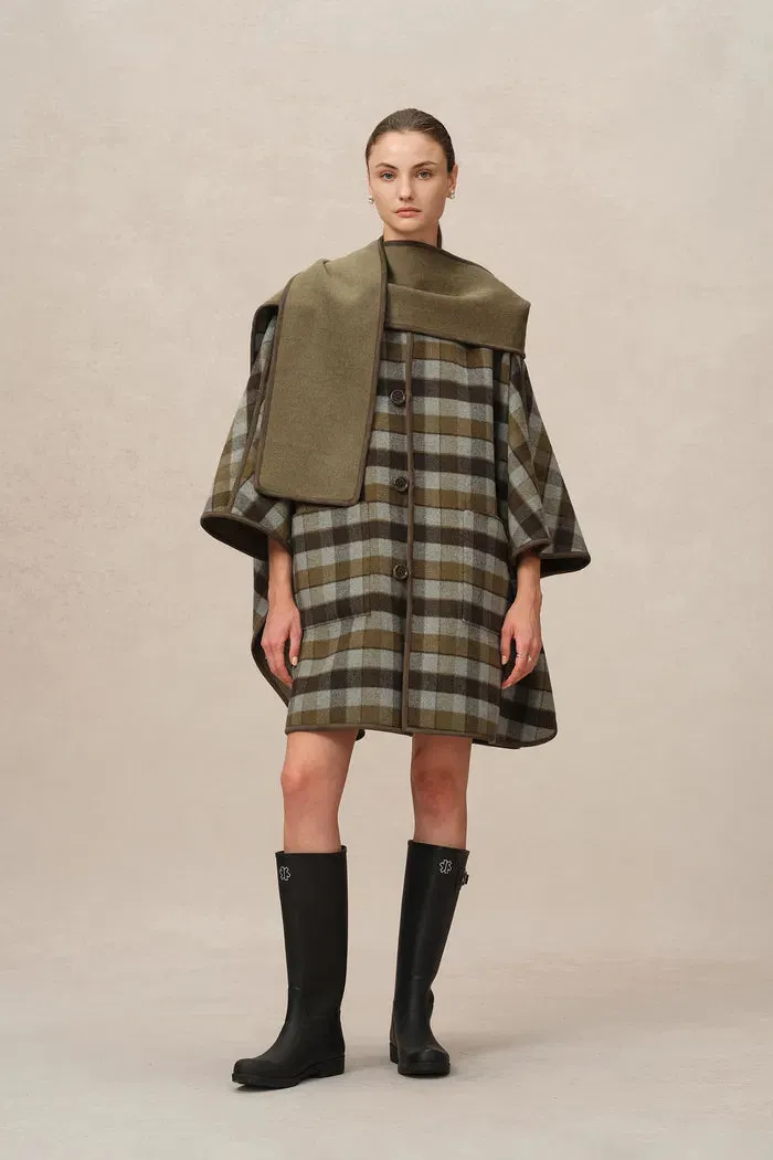 Eila Wool Scarf Coat in Double-Face Merino Wool sold by Fabrique product image thumbnail 5