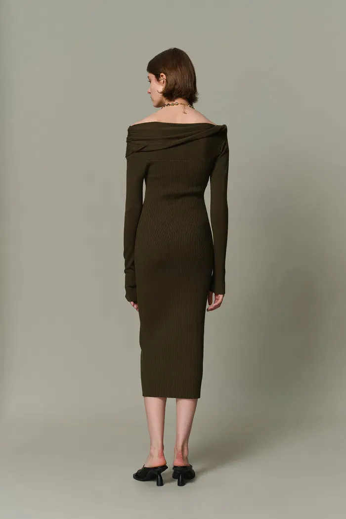 Veronica Fitted Dress in Anti-Pilling Knit sold by Fabrique product image thumbnail 2
