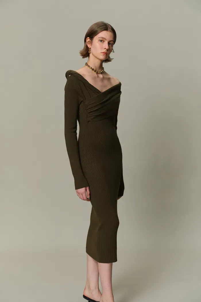 Veronica Fitted Dress in Anti-Pilling Knit sold by Fabrique product image thumbnail 4