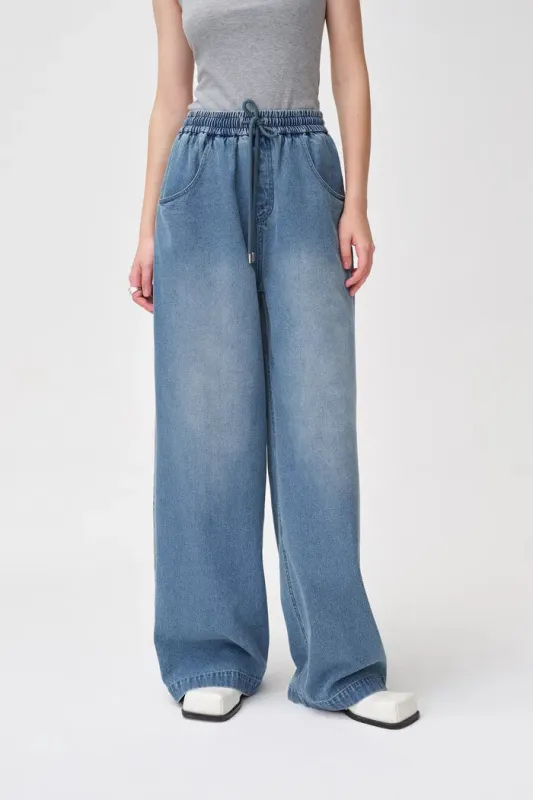 Bulb Pull On Faded Jeans in Cotton Denim made by Fabrique