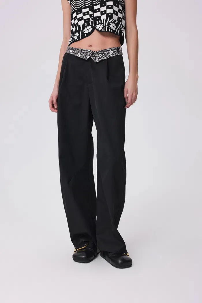 Bay Printed Barrel Leg Pants in Cotton Blend sold by Fabrique