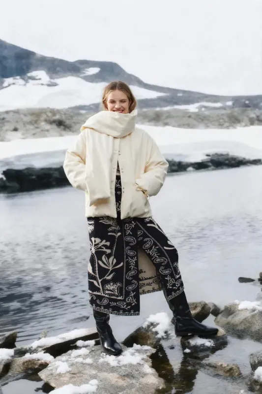 Aimee Detachable Scarf Down Jacket in Hollow Yarn Fine Twill sold by Fabrique