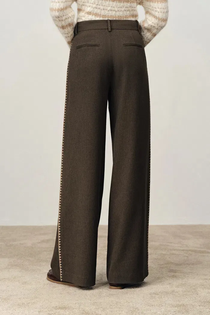 Julie Shell Stitch Detailing Sweat Pants in Lightweight Suiting sold by Fabrique product image thumbnail 4