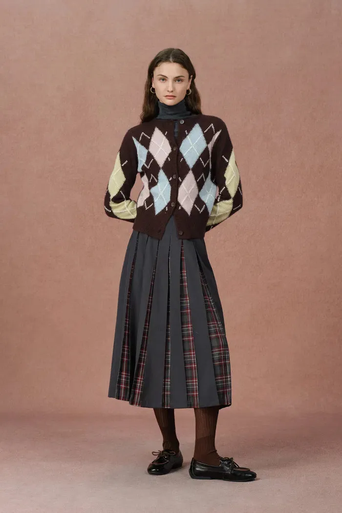 Hart Argyle Short Cardigan in Wool Cashmere Blend Knit sold by Fabrique product image thumbnail 5