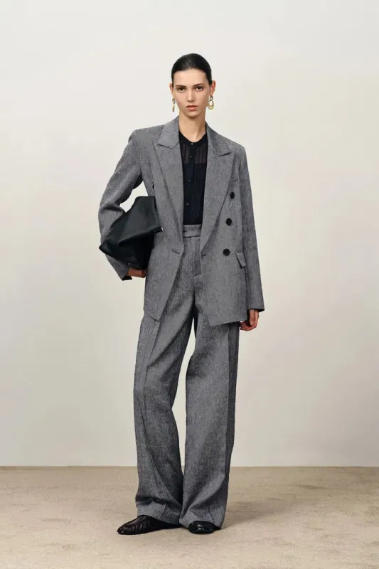 Lillian Sharp Lapel Straight Cut Blazer in Merino Linen Blend sold by Fabrique