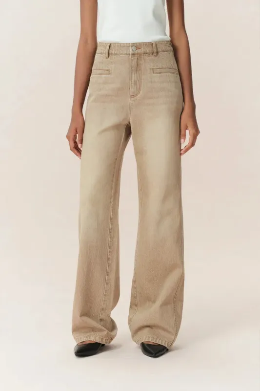 Lauren Single Pocket Jeans in Cotton Denim made by Fabrique