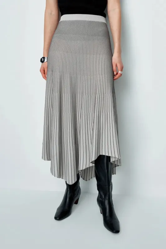 Freya Skirt in Summer Stretch Yarn Knit made by Fabrique