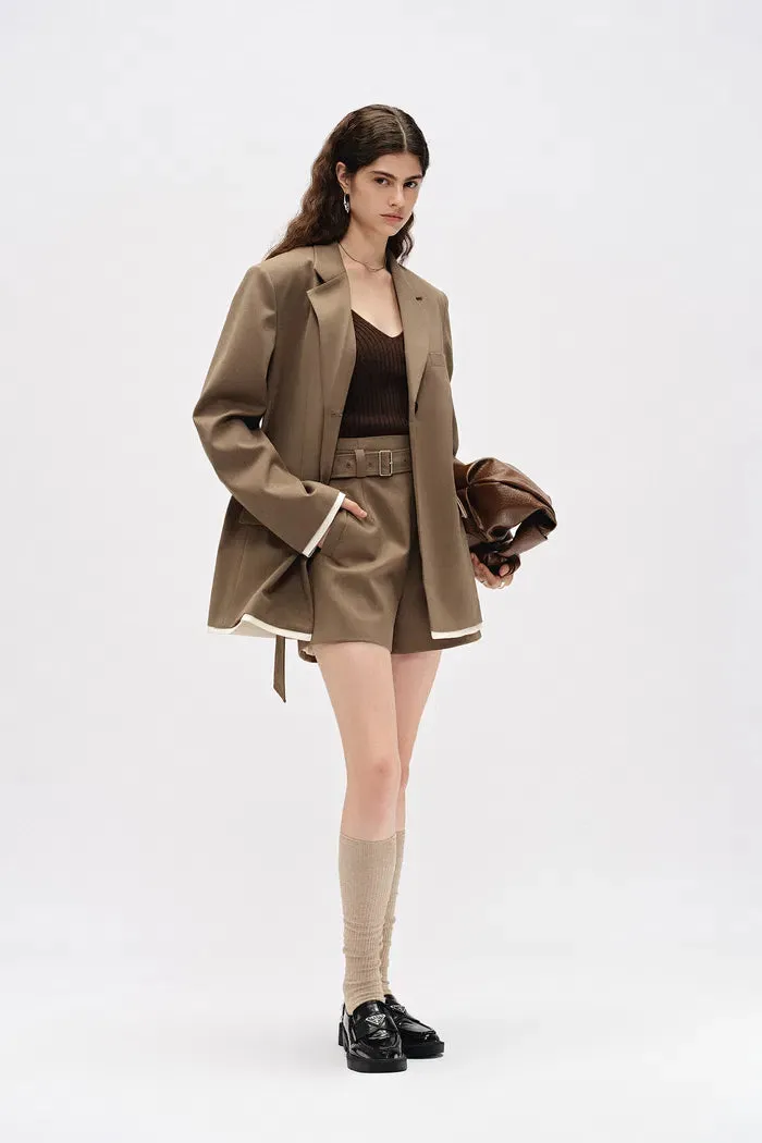 Prevernae Structured Blazer in Fine Wool Blend sold by Fabrique product image thumbnail 4