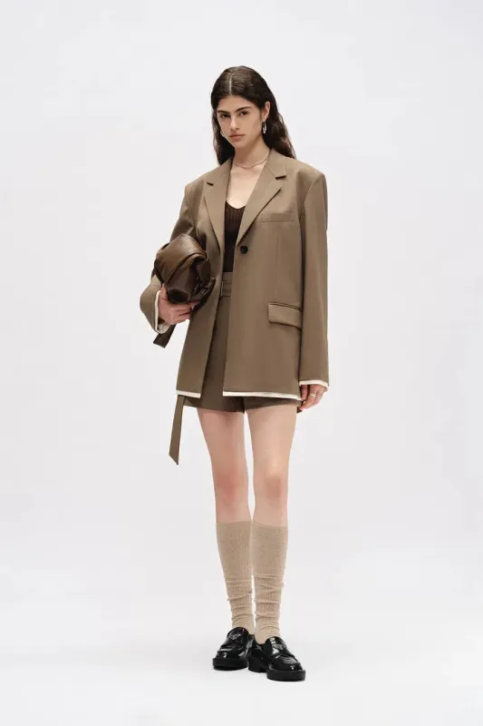 Prevernae Structured Blazer in Fine Wool Blend made by Fabrique