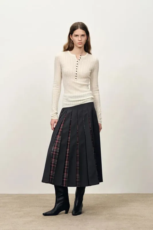Issac Lightweight Long Sleeve Sweater in Merino Wool Cable Knit made by Fabrique