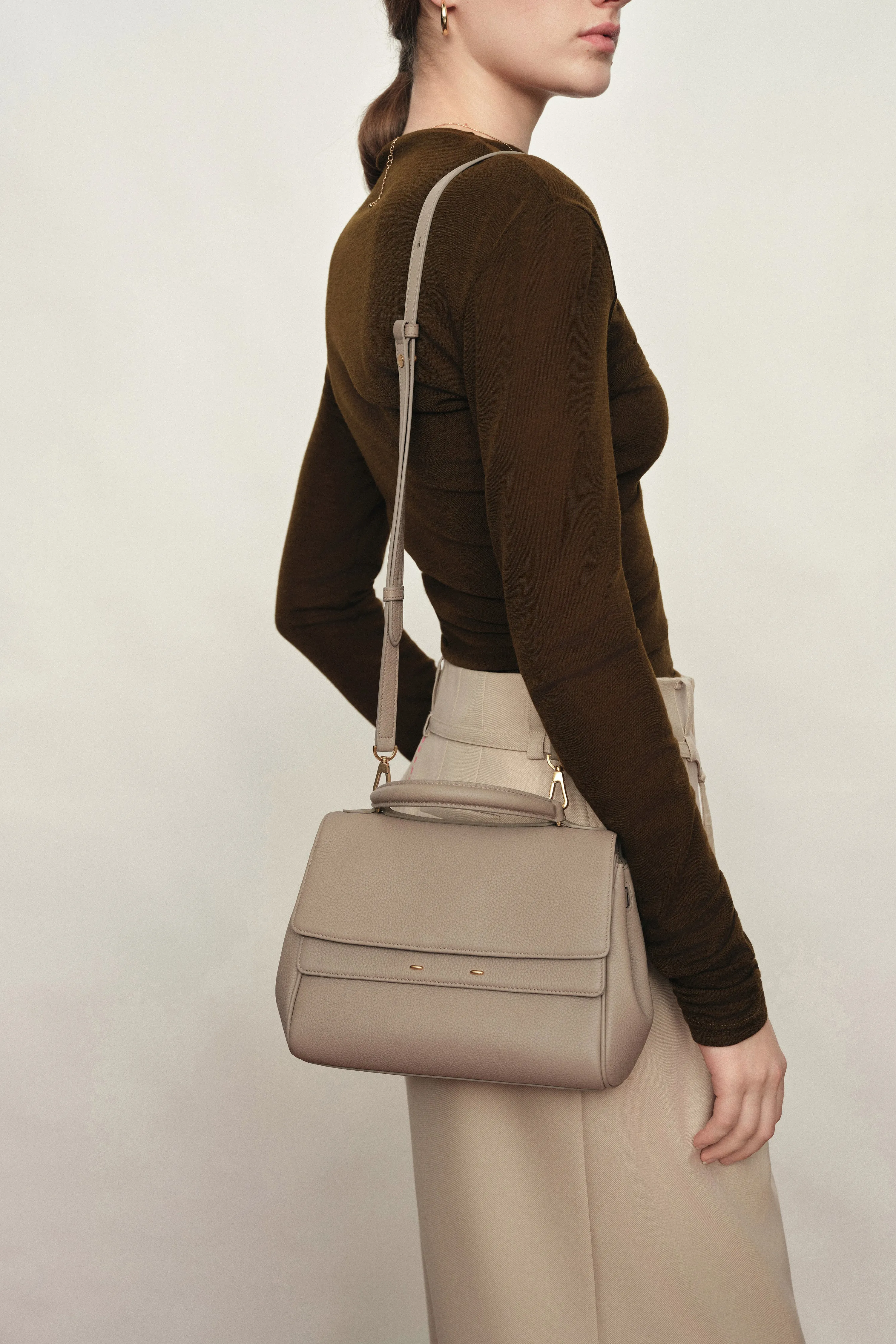 Rialto Small Handbag in Pebble-Grain Top-Grain Cowhide Leather sold by Fabrique product image thumbnail 3