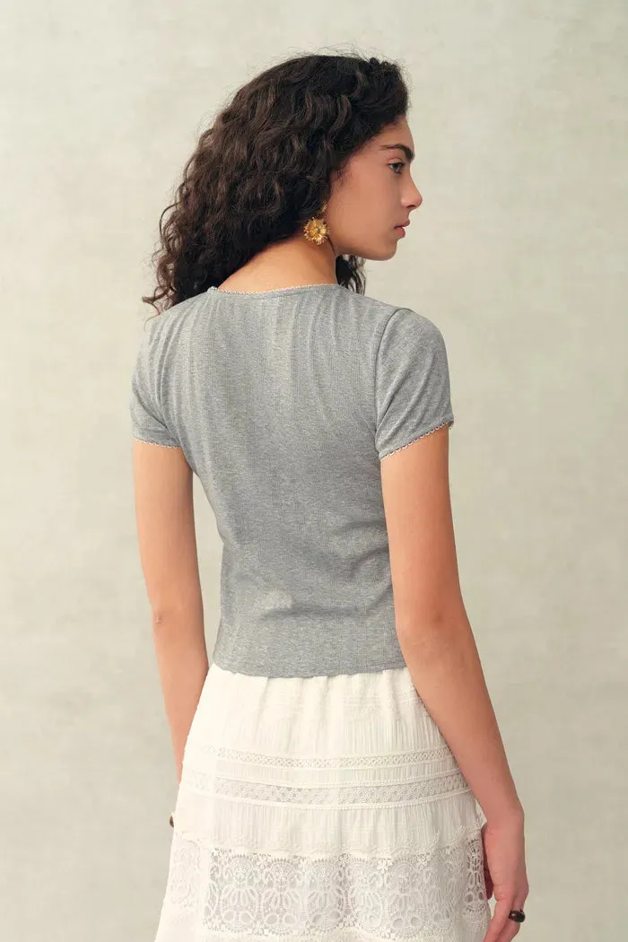 Eva Scalloped Lace Trim Fitted Sleeve T-shirt in Hollow Knitting sold by Fabrique product image thumbnail 3