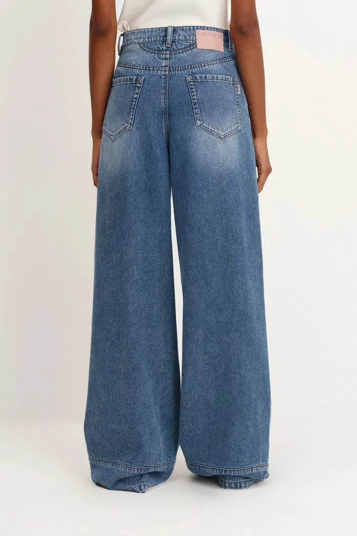Glaire Zip Fly Straight Wide Leg Jeans in Lyocell Denim - Updated Fit sold by Fabrique product image thumbnail 4