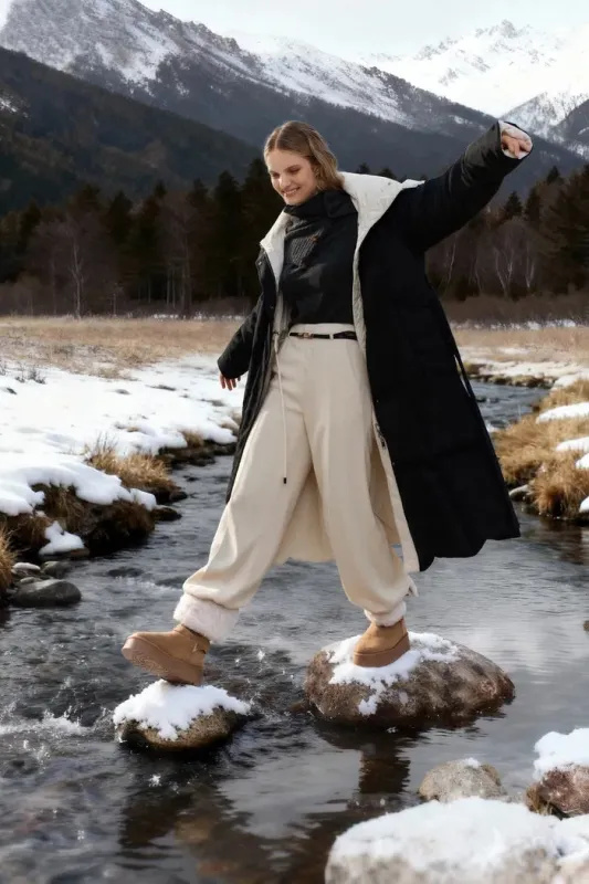 Carezza Double Faced Two Tone Down Jacket in High-Density Down-Proof made by Fabrique