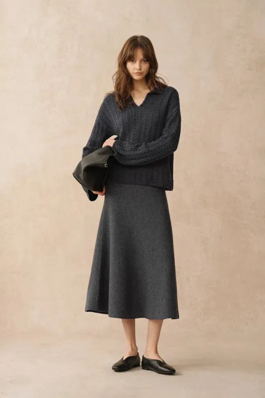 Miko Chunky Sweater in Merino Wool Cable Knit made by Fabrique