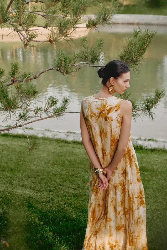 Amelia Sleeveless Maxi Dress in Burnout Silk Georgette sold by Fabrique product image thumbnail 3