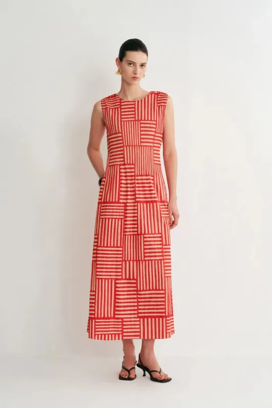 Lim Printed Pleated Maxi Dress made by Fabrique