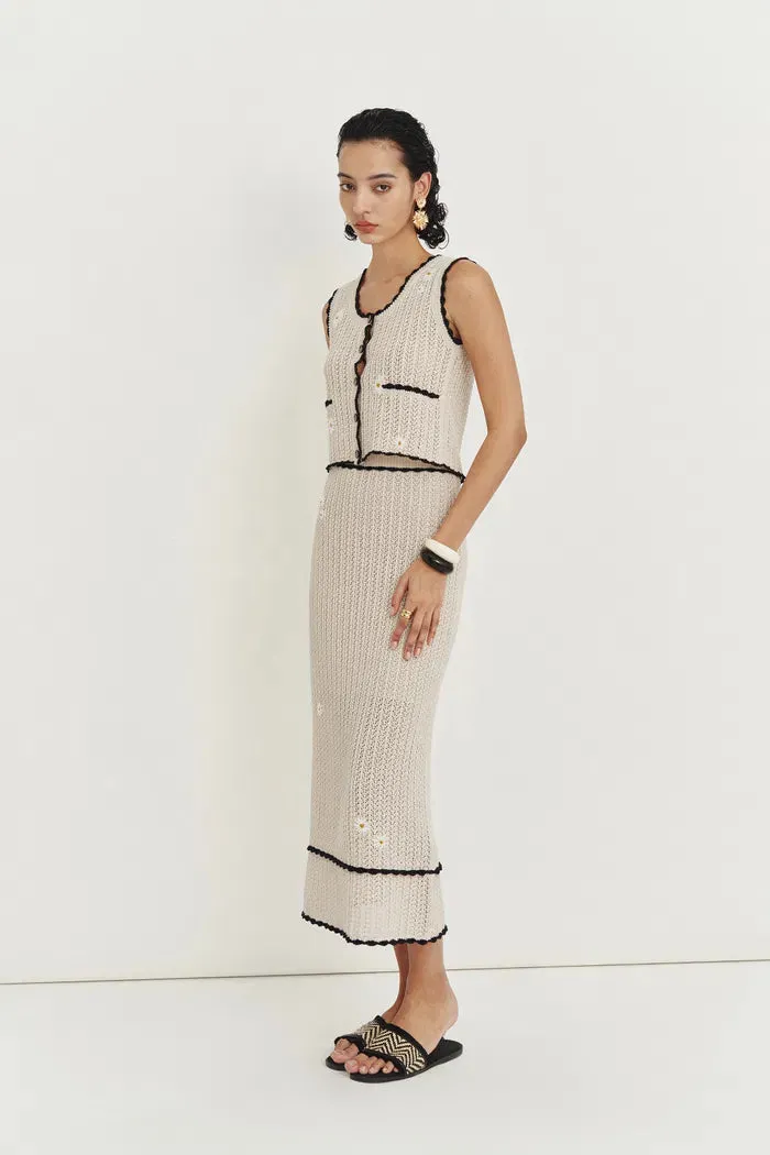 Azores Handcrafted Daisy Crochet Sleeveless Top and Palma Midi Skirt Set in Cotton-Linen Blend sold by Fabrique product image thumbnail 2