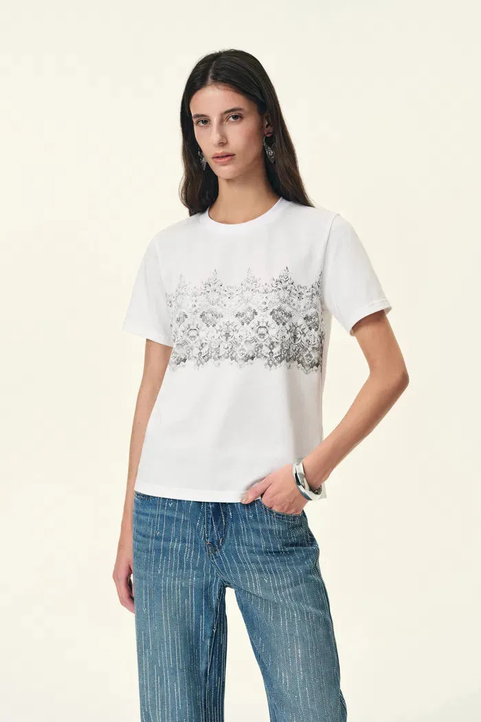 Harper Couture-inspired Lace Print T-Shirt in Cotton sold by Fabrique product image thumbnail 2
