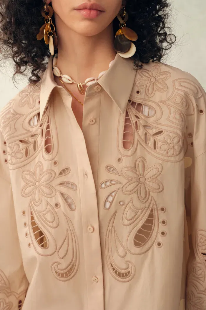Éloïse Paisley Eyelet Shirt in Pima Cotton Poplin sold by Fabrique product image thumbnail 4