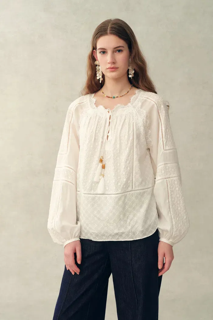 Amaya Puff-Sleeve Long Sleeve Top and Shorts Set in Lace sold by Fabrique product image thumbnail 4