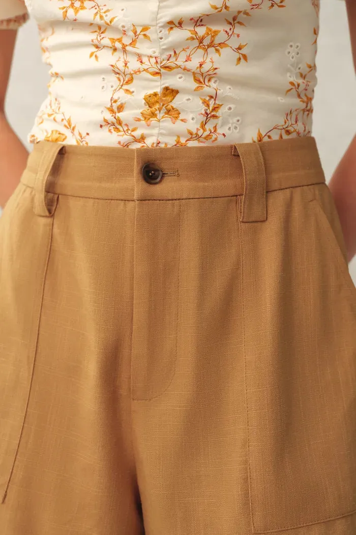Billie Beaded Belt Tailored Shorts in Linen-Blend Suiting sold by Fabrique product image thumbnail 4