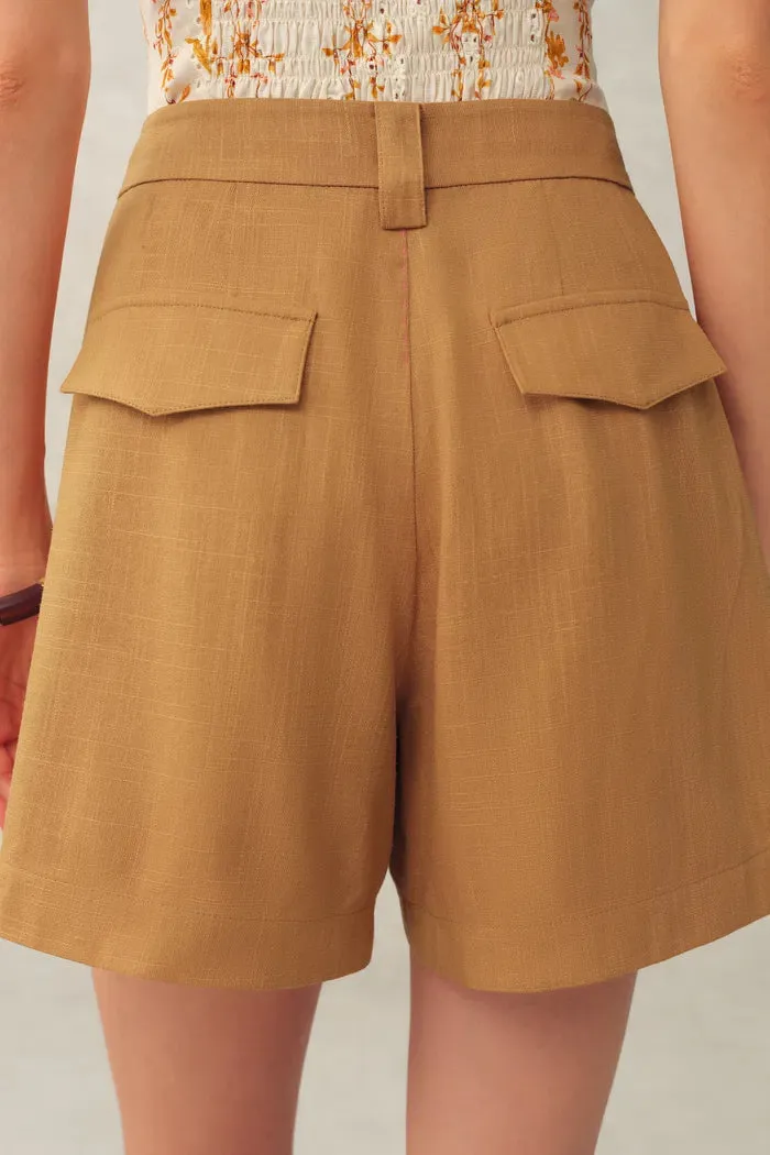 Billie Beaded Belt Tailored Shorts in Linen-Blend Suiting sold by Fabrique product image thumbnail 5