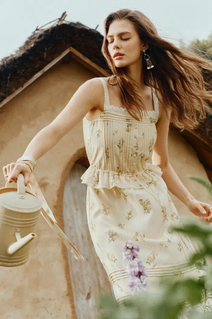 Sylvia Floral Lace Trim Layered Sleeveless Cami Dress in Linen Blend sold by Fabrique product image thumbnail 3