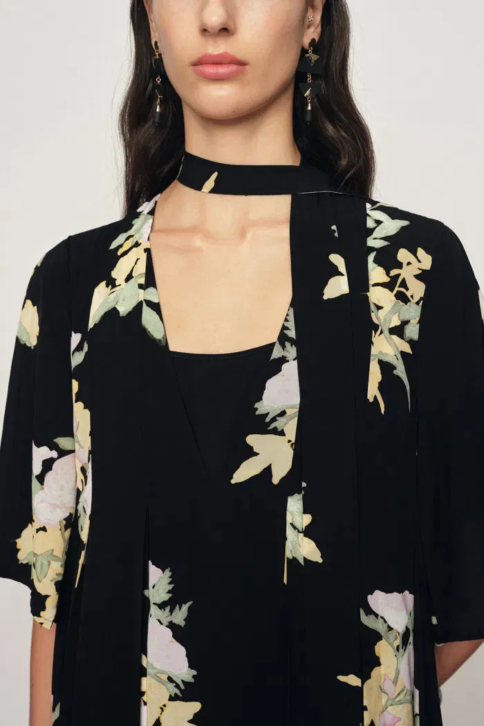 Aria Floral Tie Neck Elbow Sleeve Dress in Light Crinkle Gauze sold by Fabrique product image thumbnail 4