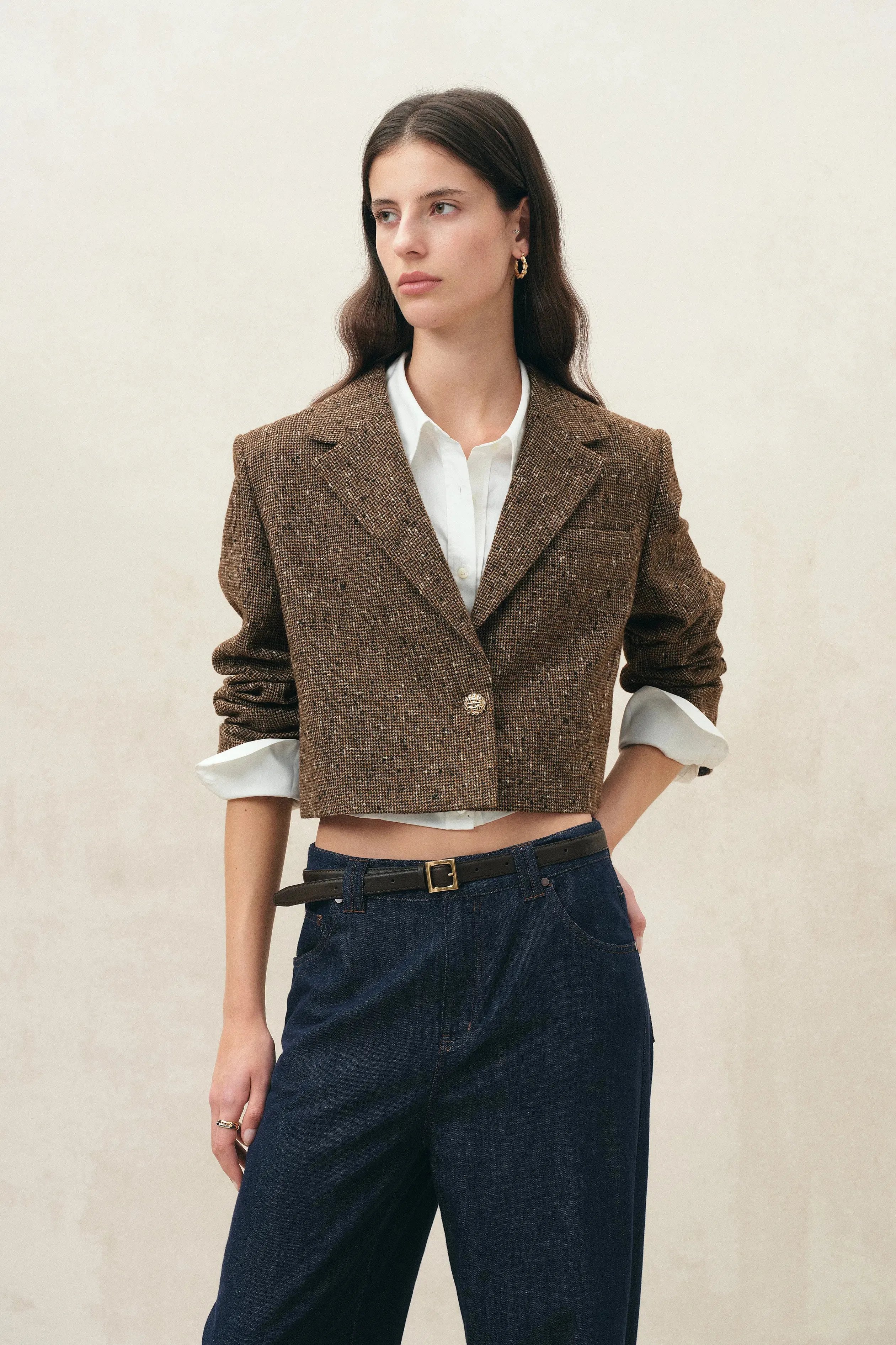 Eleanor Crop Houndstooth Blazer in Light Wool-Blend sold by Fabrique product image thumbnail 2