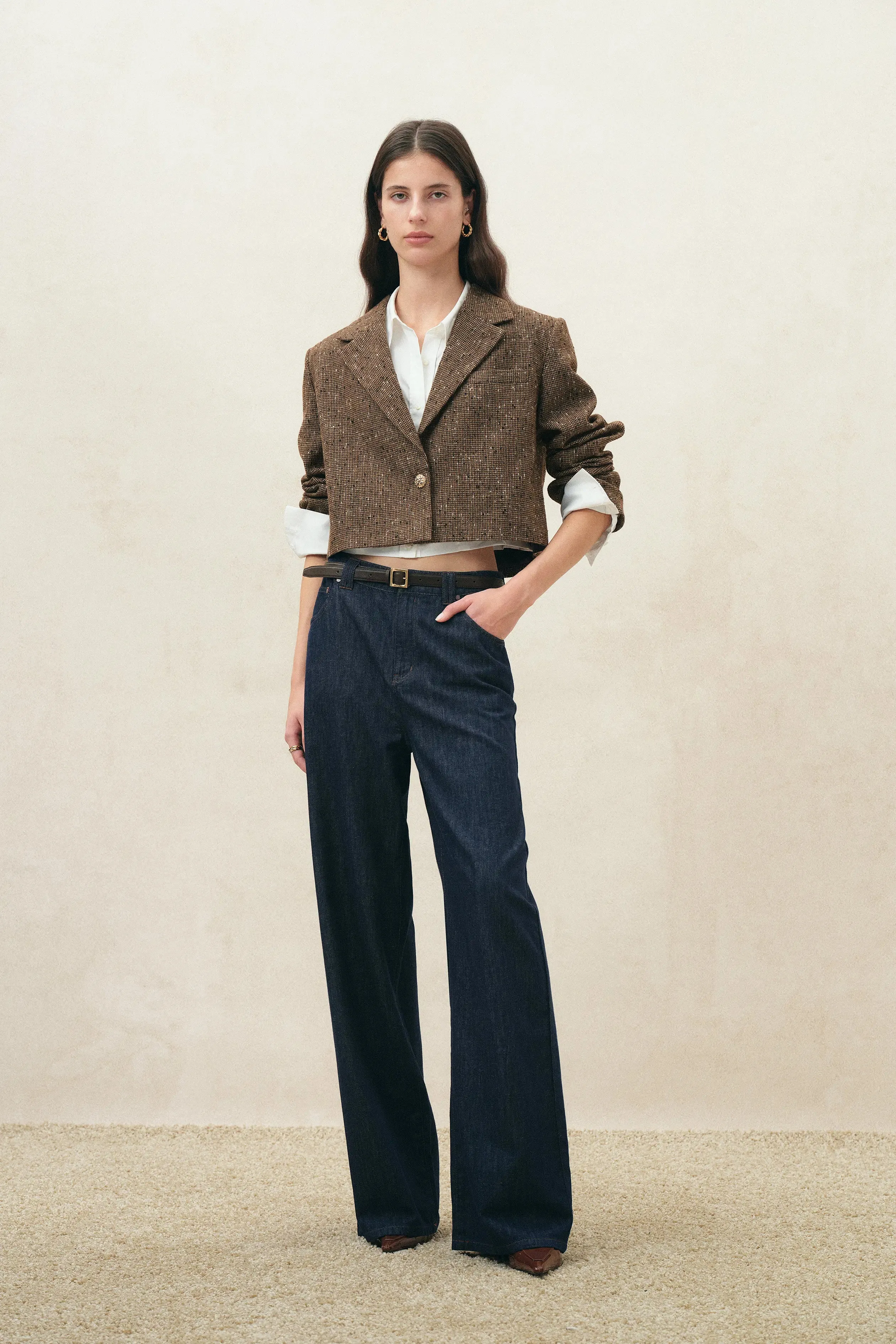 Eleanor Crop Houndstooth Blazer in Light Wool-Blend sold by Fabrique product image thumbnail 4