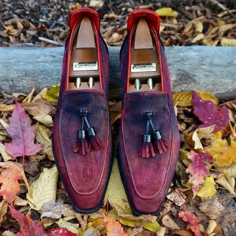 Brighton Tassel - Feuille de Vigne Suede Patina sold by Mehra