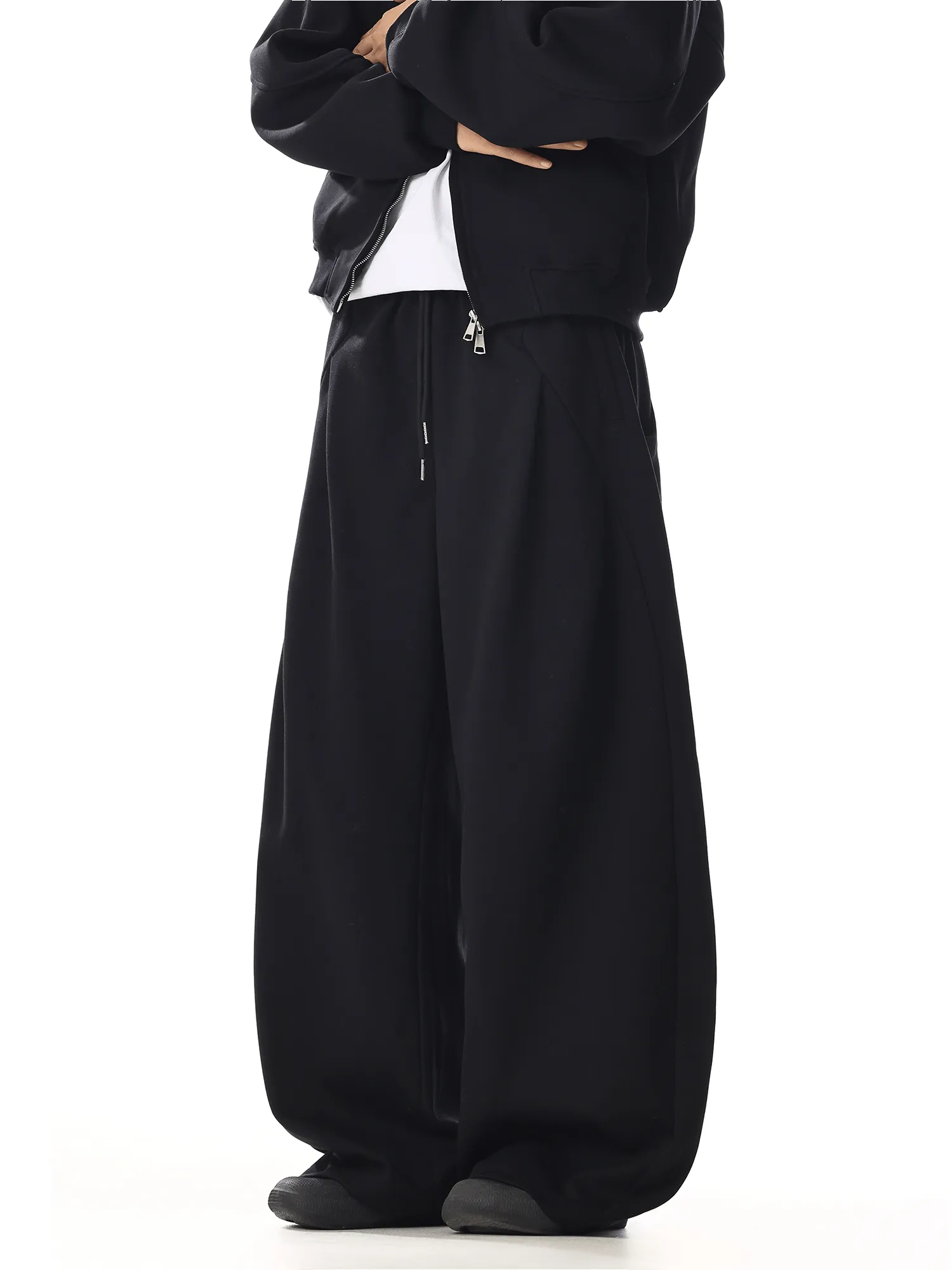 RT No. 32017 BLACK WIDE SCIMITAR SWEATPANTS sold by Real Takai product image thumbnail 3