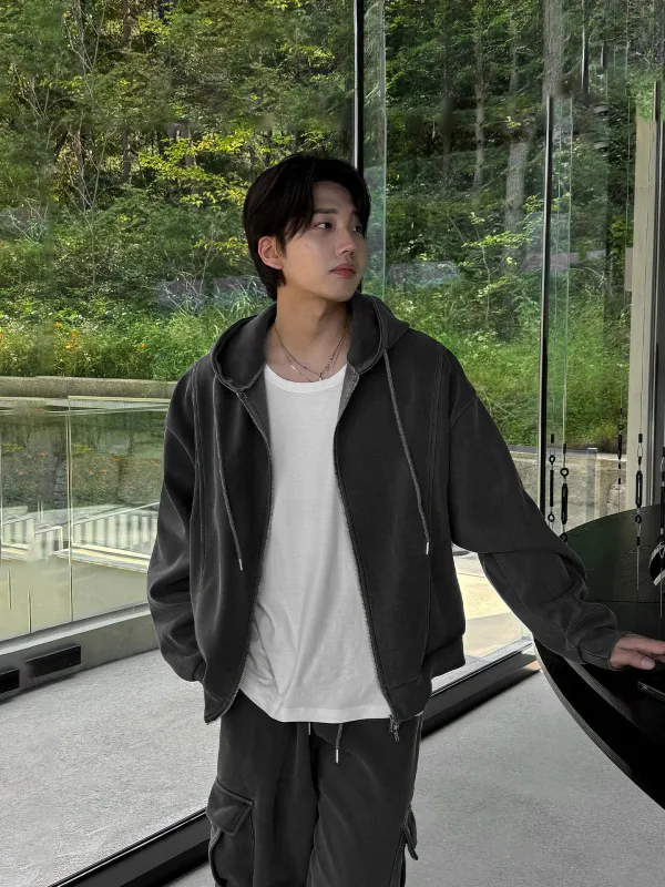 RT No. 12445 DARK GRAY ZIP HOODIE & CARGO SWEATPANTS sold by Real Takai