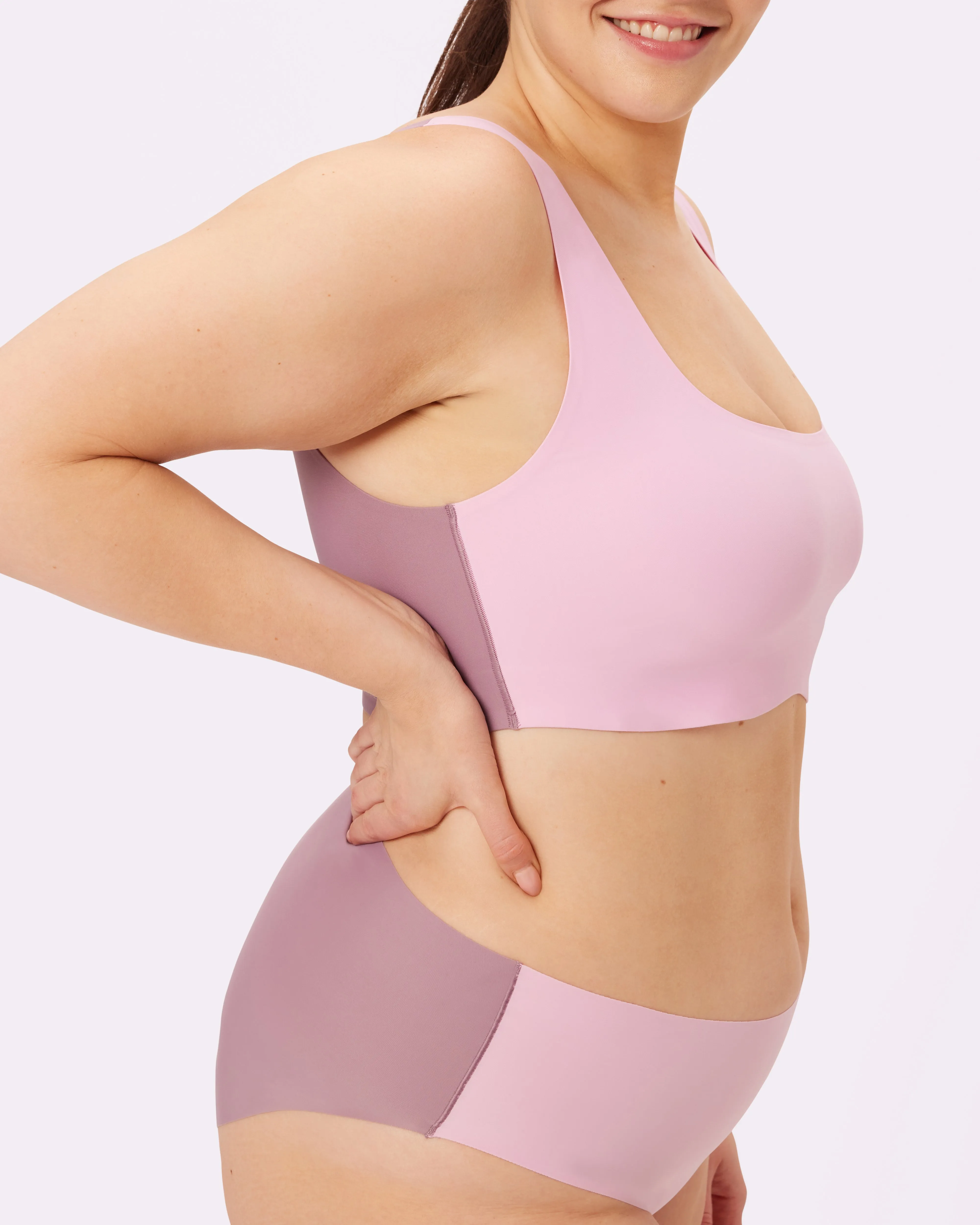 Support Lift Scoop Bralette | Seamless Universal | Archive (Amethyst) sold by Parade product image thumbnail 4