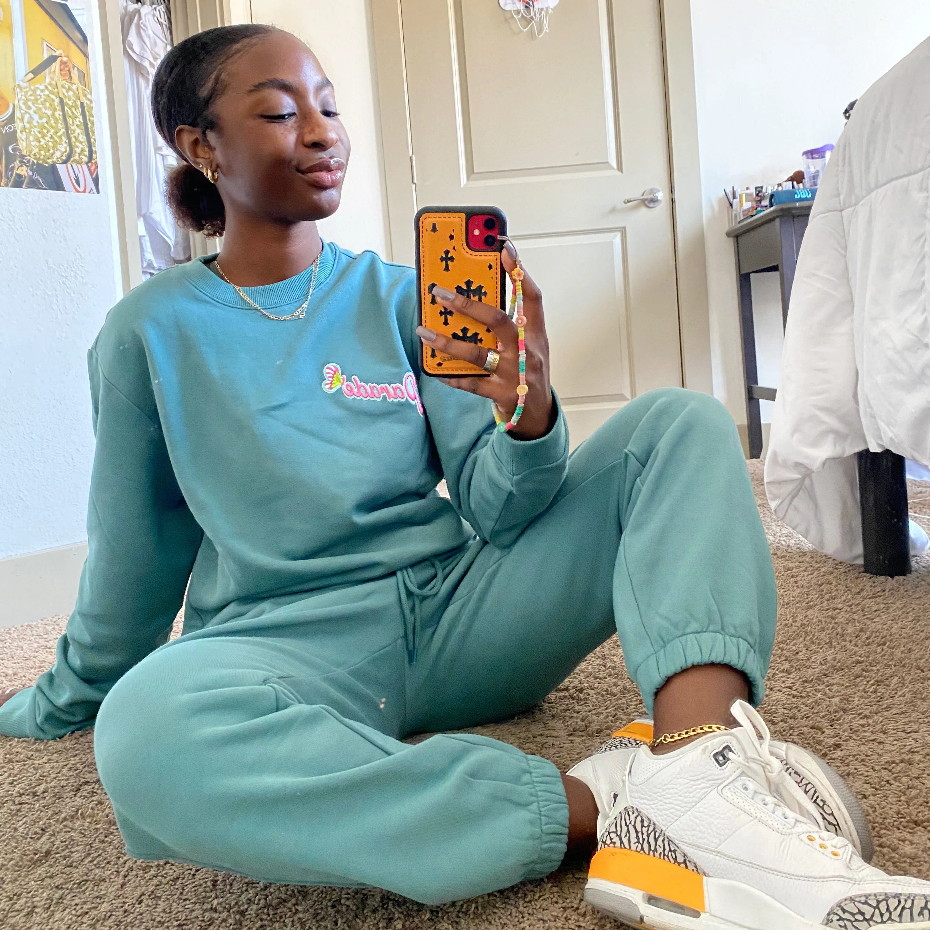 The Crewneck | Archive (Sweet Pea Butterfly) sold by Parade product image thumbnail 2