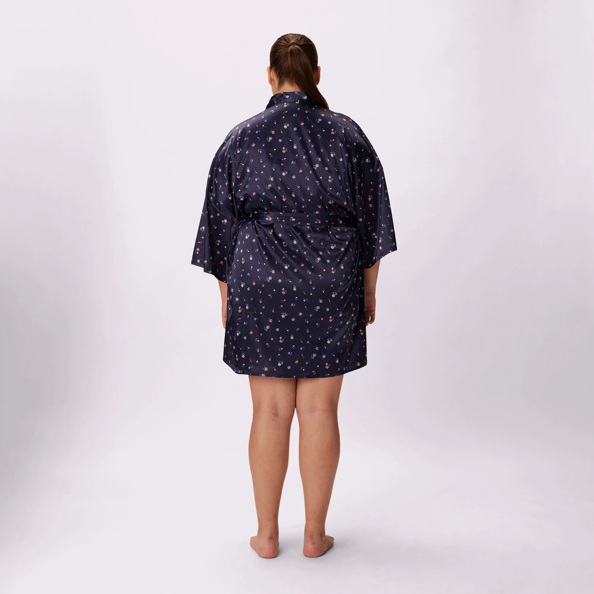 Robe | Luxe Satin | Archive (Midnight Blooms) sold by Parade product image thumbnail 3