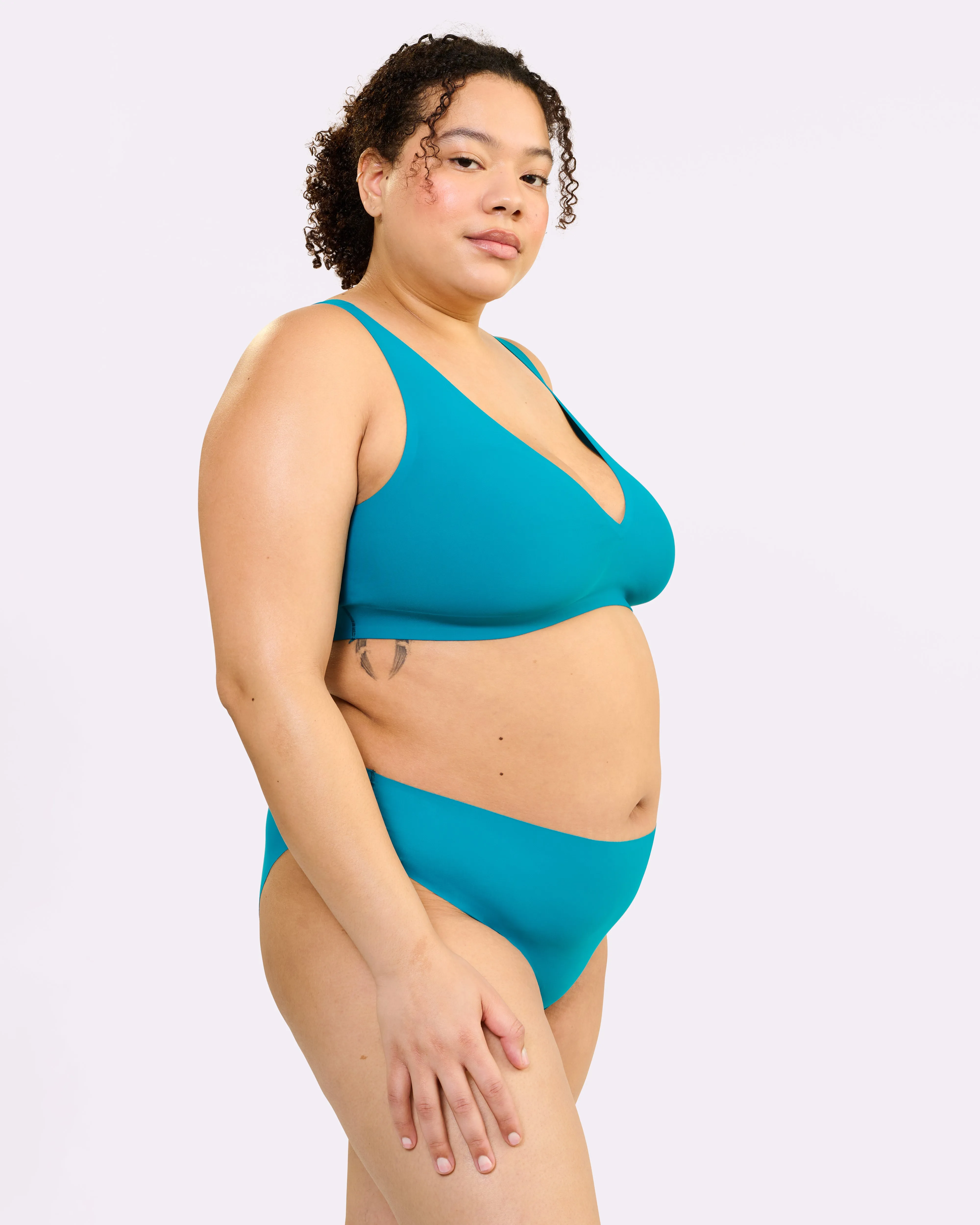 Support Lift Plunge Bralette | Seamless Universal | Archive (Lagoon) sold by Parade product image thumbnail 4