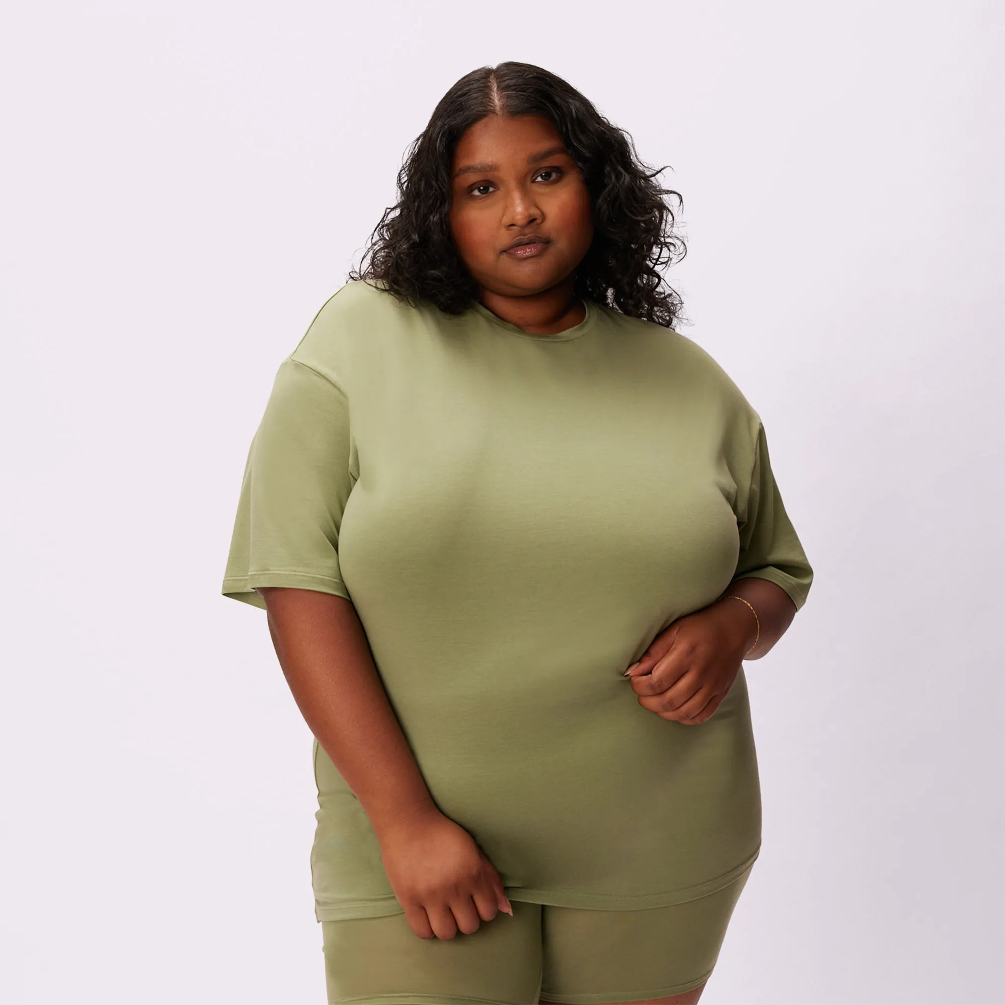 Oversized Tee | New:Cotton | Archive ( Olive) sold by Parade product image thumbnail 2