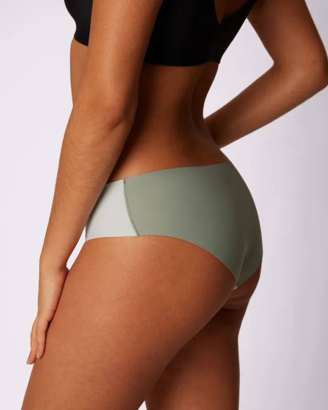 Invisible Sculpt Hip Hugger | Seamless Universal | Archive (Winterfresh) sold by Parade