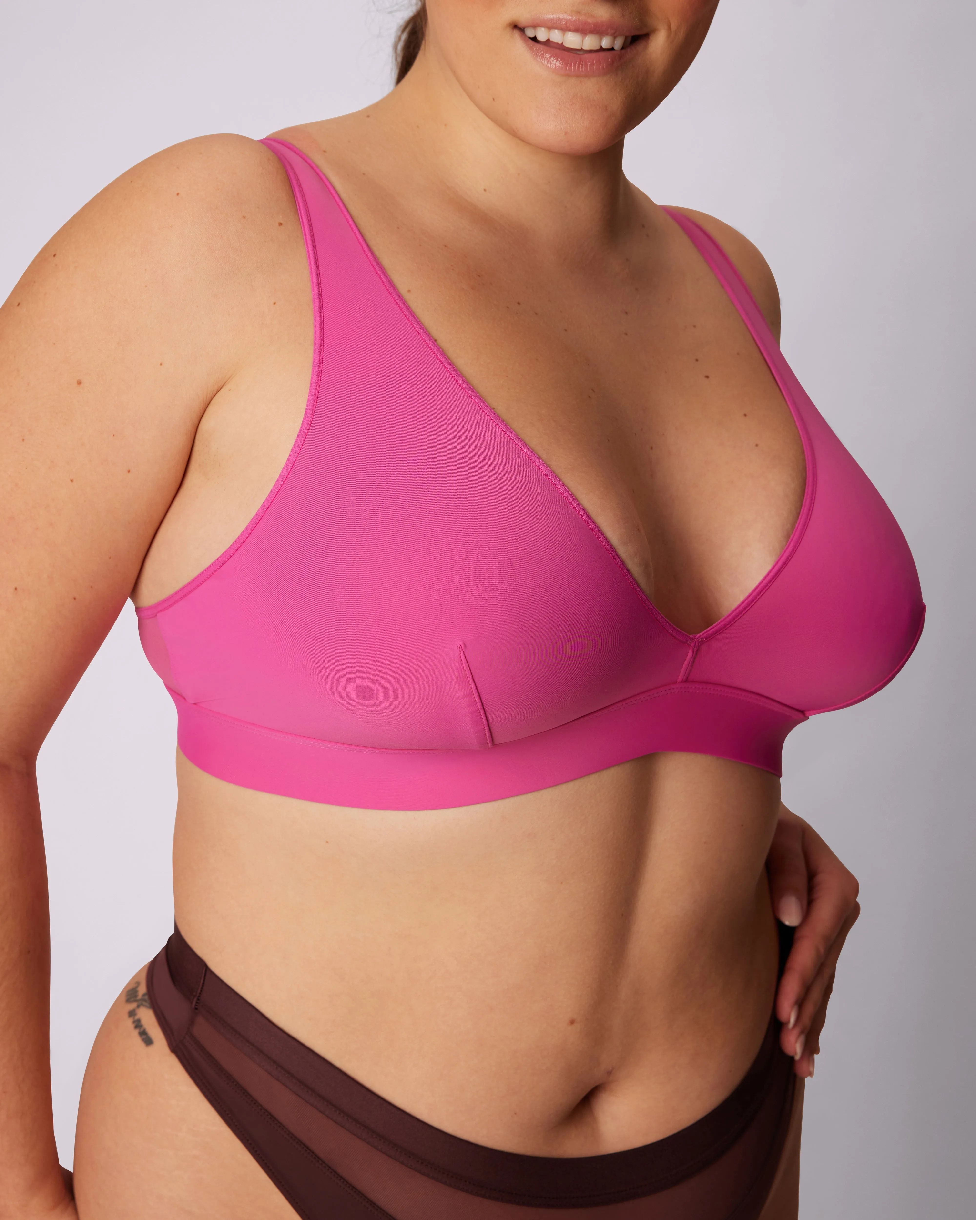 Dream Fit Plunge Bralette | Ultra-Soft Re:Play | Archive (Diary) sold by Parade product image thumbnail 5