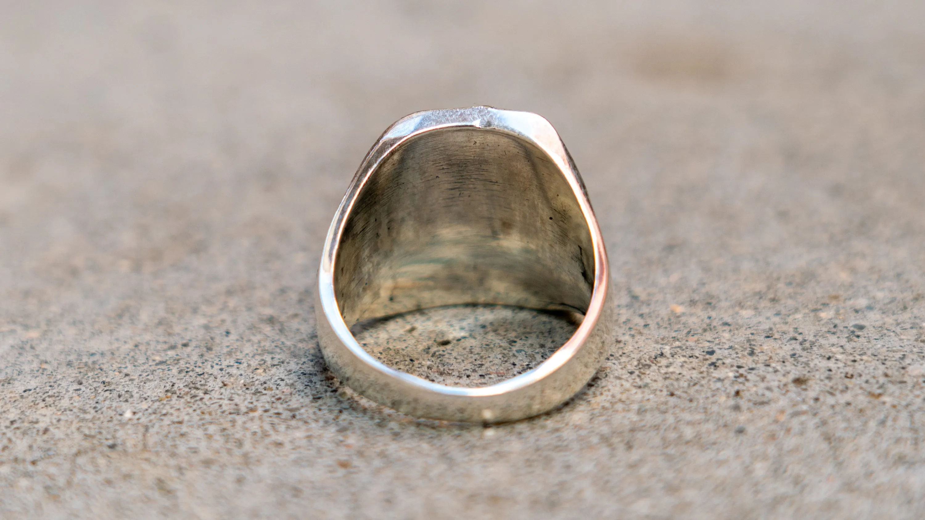 Kilroy Horse Rider Ring sold by Kilroy-VTG product image thumbnail 3