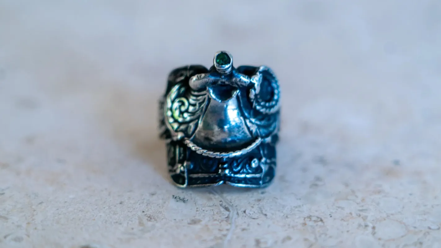 Trading Post Western Saddle Ring W/ Emerald Size-10 made by Kilroy-VTG