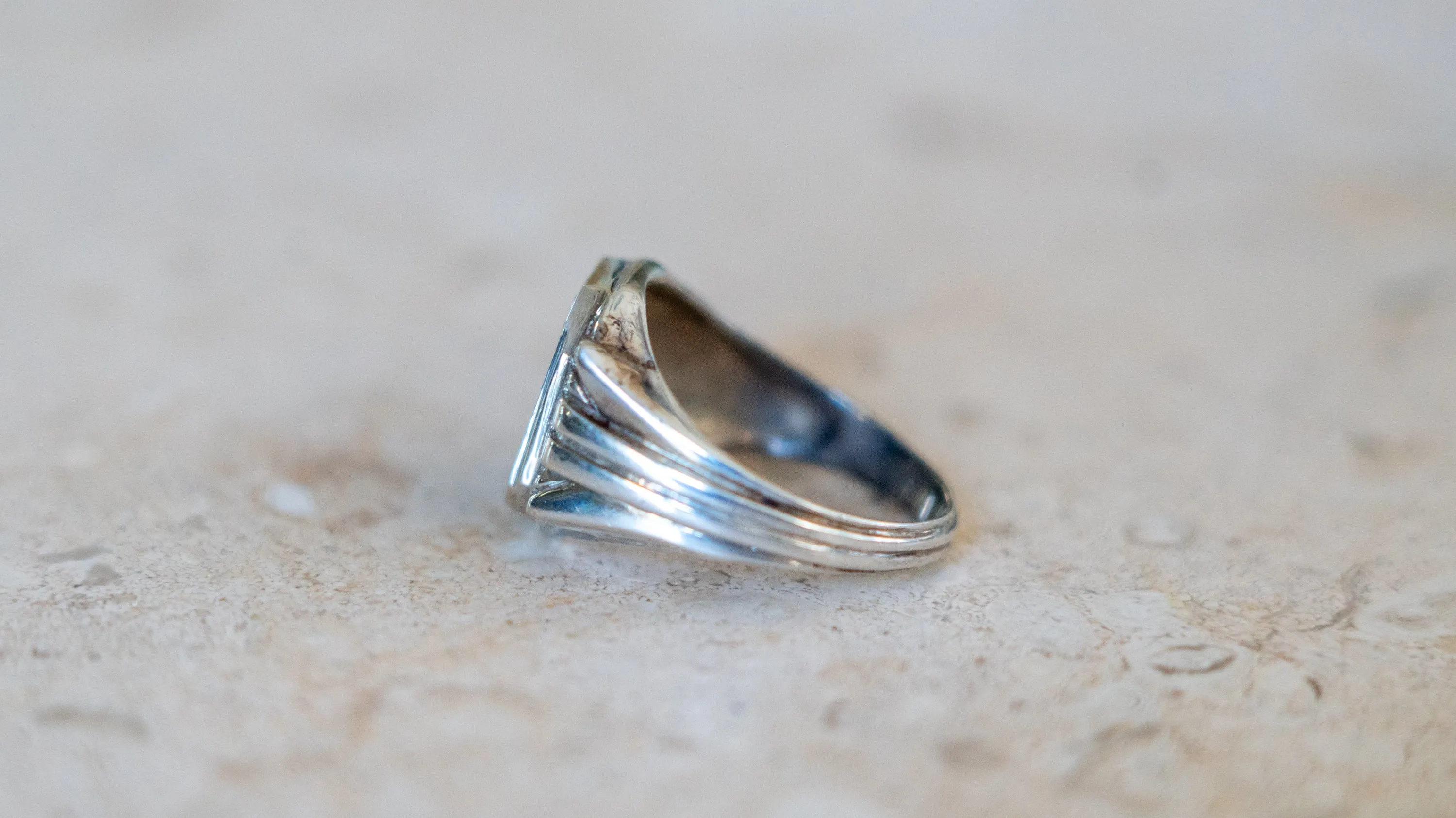 1940s European Stepped Art Deco Onyx Ring Size-10.5 sold by Kilroy-VTG product image thumbnail 5