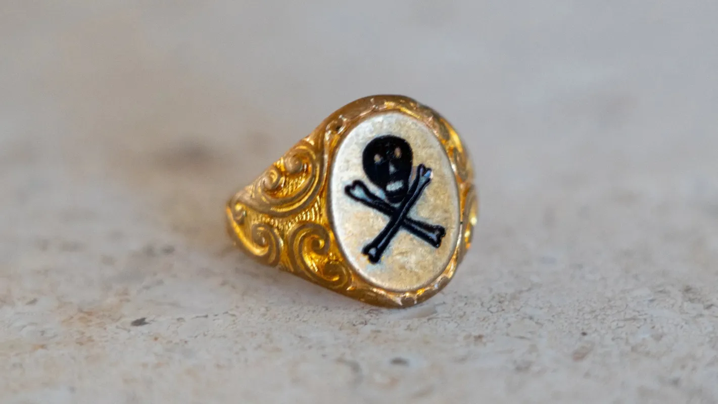 Kilroy's Engraved 1940s Skull Rings made by Kilroy-VTG