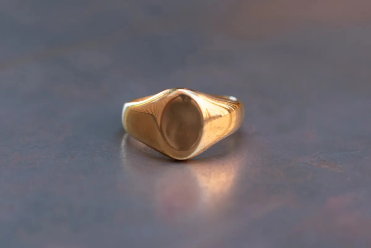 Gold Plated Blank Gent's Ring made by Kilroy-VTG