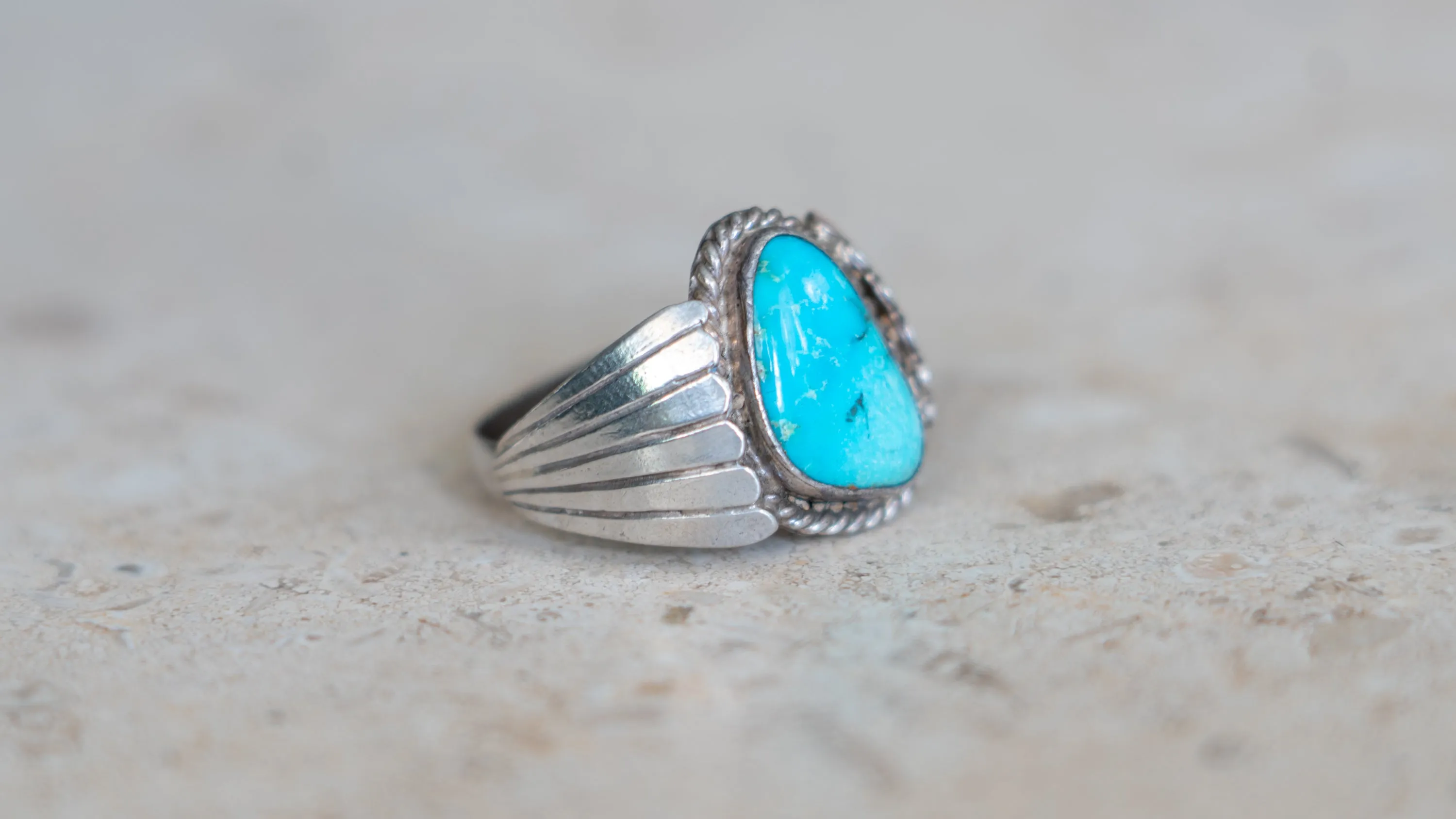 Southwestern Silver-smited Turquoise Southwest Ring Size-11 sold by Kilroy-VTG product image thumbnail 2