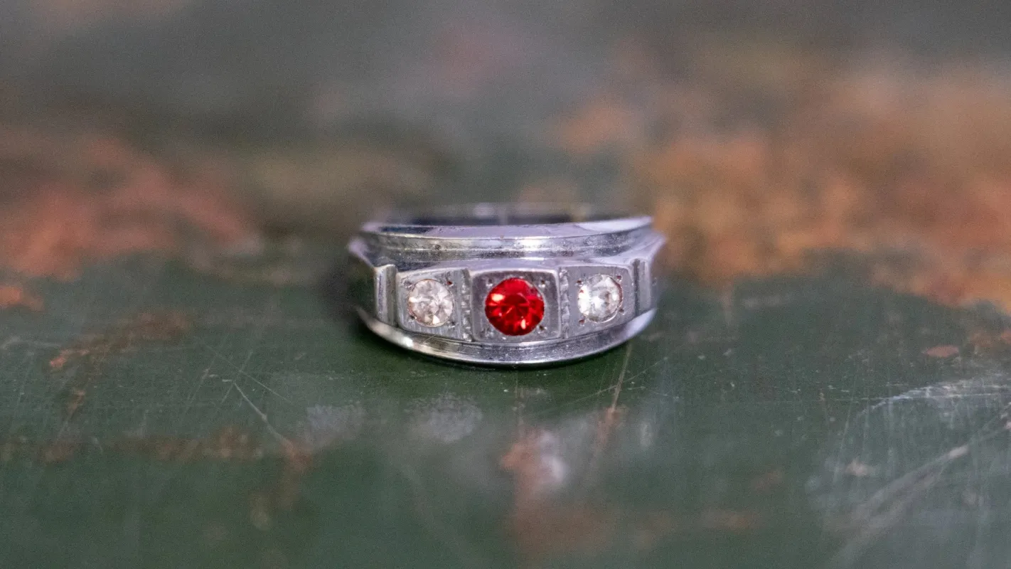 Art Deco 1950s Faux Ruby Ring Size-10 made by Kilroy-VTG